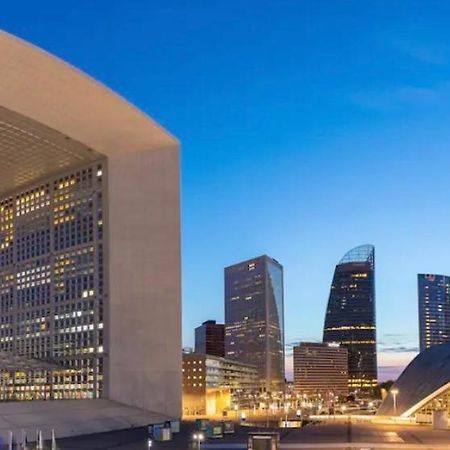 Appartement 85M2 La Defense, Free Parking,Balcony Courbevoie Exterior foto